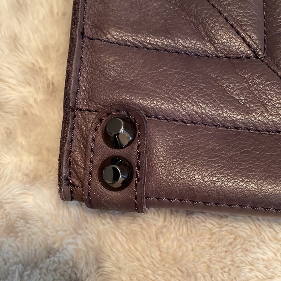 Linea Pelle double zipper clutch - Picture 2 of 4